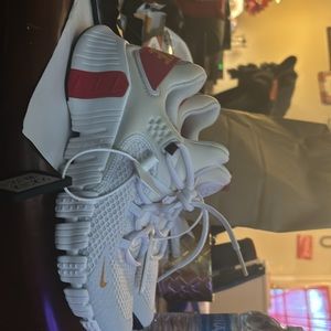 Brand new woman’s Nikes tags still attached kicks crew certified size 6.5